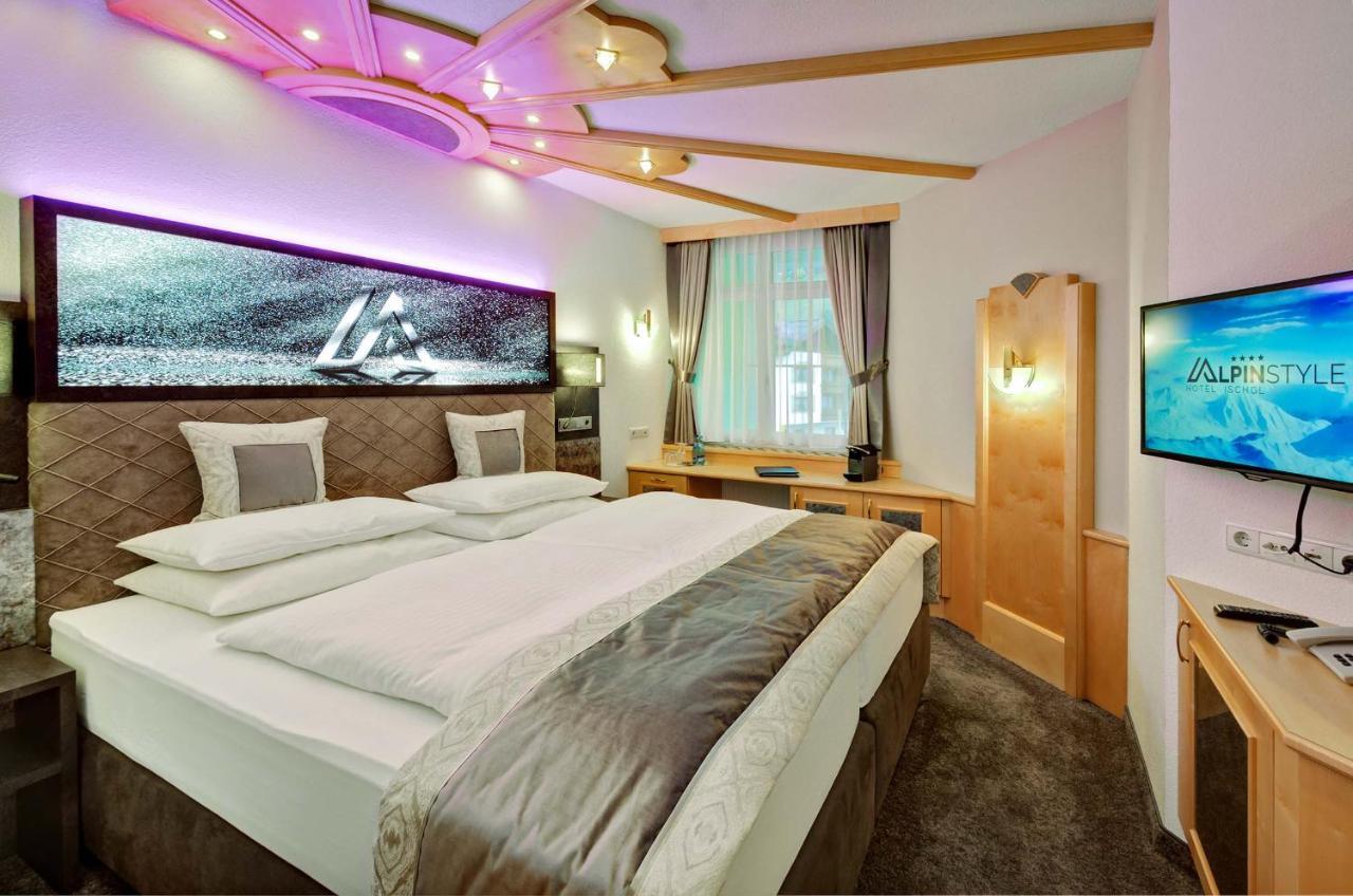 Alpinstyle Hotel 이스크글 외부 사진