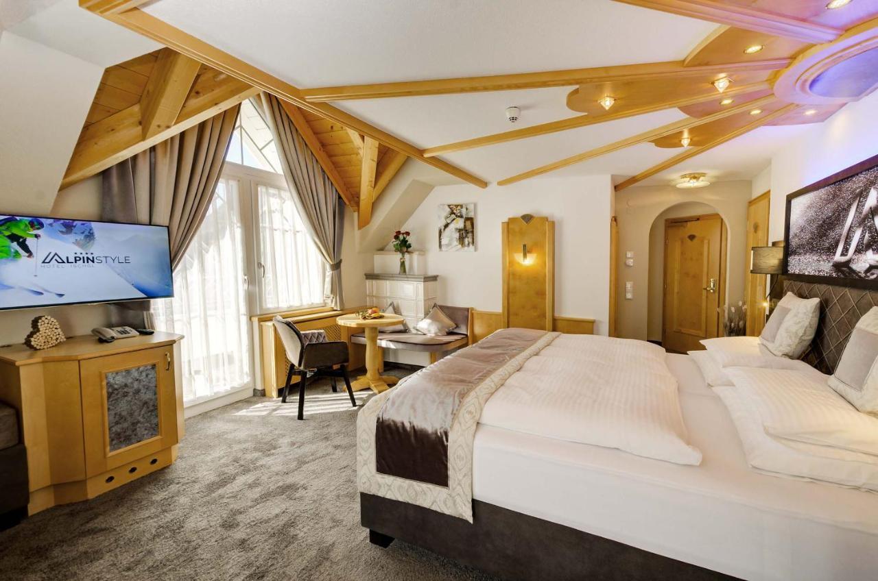 Alpinstyle Hotel 이스크글 외부 사진