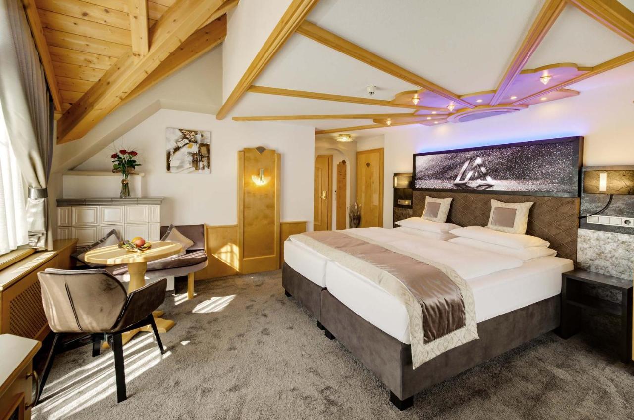 Alpinstyle Hotel 이스크글 외부 사진
