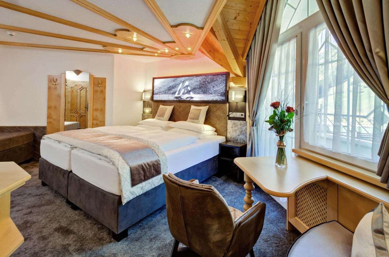 Alpinstyle Hotel 이스크글 외부 사진