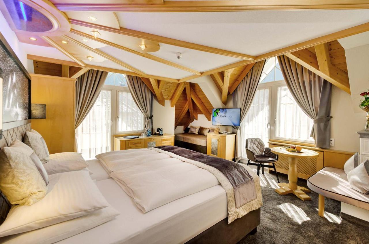Alpinstyle Hotel 이스크글 외부 사진